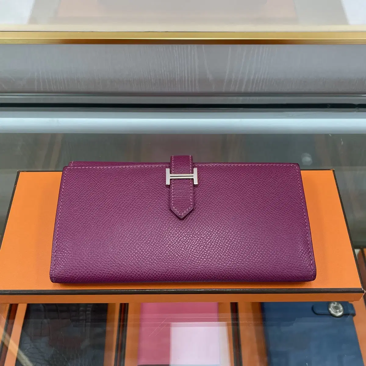 ❤人気商品❤フィリグリーブローチ マットゴールド金具 エルメス ストール帽子にも Hermes gold and black ring